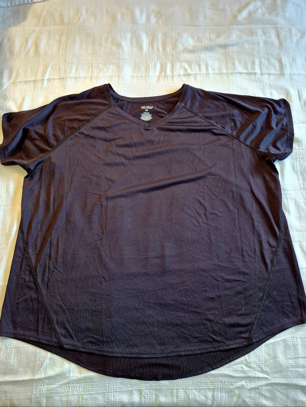 Tek Gear women's black short sleeve shirt EUC